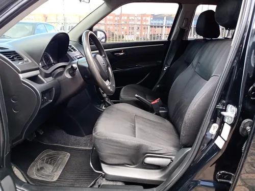 Suzuki Swift 1.2cc At Aa 4x2