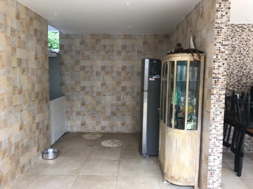Casa De Condomínio À Venda Na Rua Bela Floresta, Vargem Pequena, Rio De Janeiro - Rj - Liv-11660