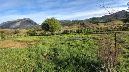 Coyhaique - Escuela Agrícola (77606)