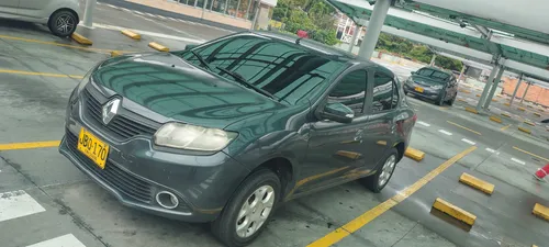 Renault Logan 1.6 Authentique