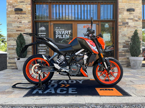 Imagen 2 de 6 de Ktm 200 Duke | 2023 | Financiada