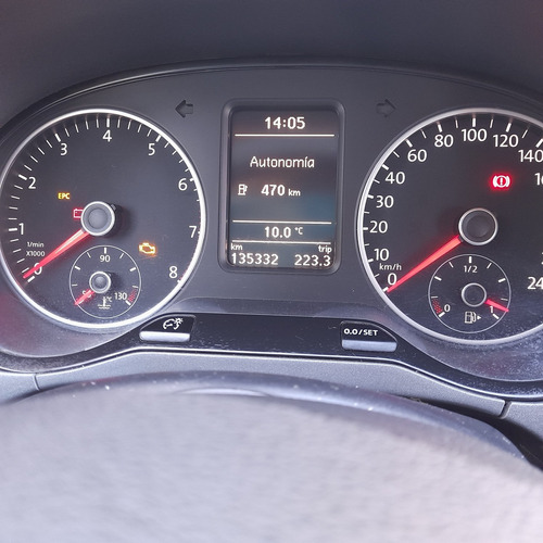Imagen 4 de 16 de Volkswagen Suran 2014 1.6 Comfortline 101cv Ab