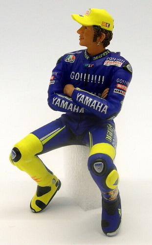 Figura Valentino Rossi Moto Gp 2005 1/12 Minichamps