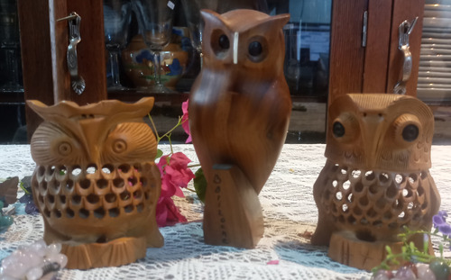Adornos Lechuzas De Madera $ × Las 3 N207 Marrón Claro (Usado)