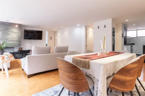 Apartamento En Venta En La Carolina. Cod V6534