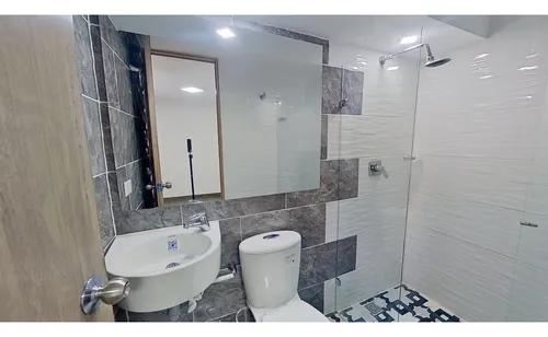 Apartamento En Venta Aralias Bello (x)