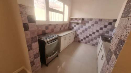 Casa 4 Dormitorios Y 3 Baños