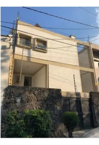Casa En Lomas De Virreyes 270m2 Con Acceso Al Bosque Chapultepec Calle Privada