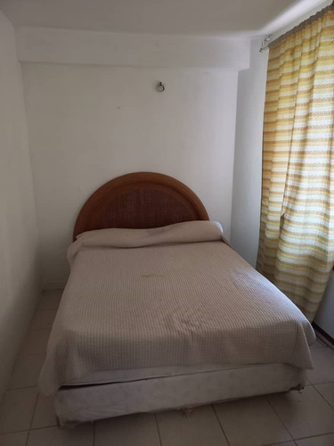 Imagen 13 de 16 de Fernando Guerrero Vende Apartamento En Tucacas Residencia Guaruja