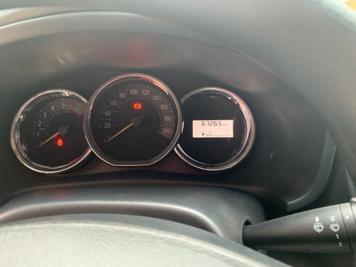 Imagem 12 de 14 de Renault Sandero Authentic 1.0 2019 Super Conservado