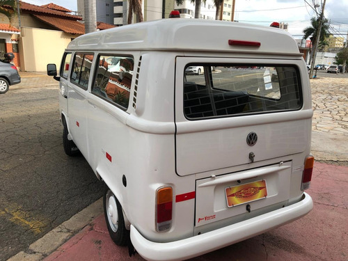 Volkswagen Kombi Standard 1.4 Mi Total Flex 8v