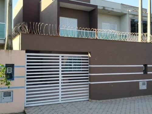 Casa Na Praia Com Piscina E 3 Quartos Em Itanhaém/sp 4886-pc