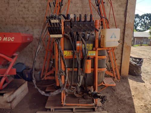 Imagem 1 de 12 de Pulverizador Jacto Condor Am-14 600 Litros Fabricação 2012