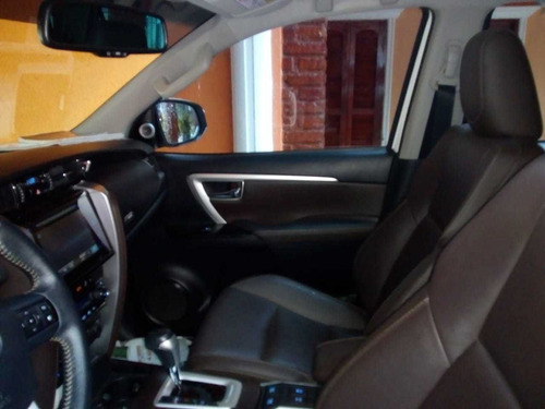 Toyota Sw4 2.8 Srx 177cv 4x4 7as At 2018