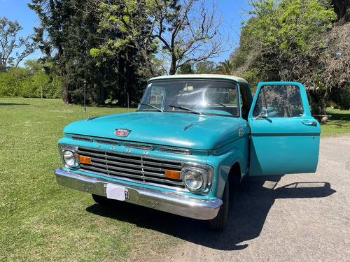 Ford F100 1963 V8