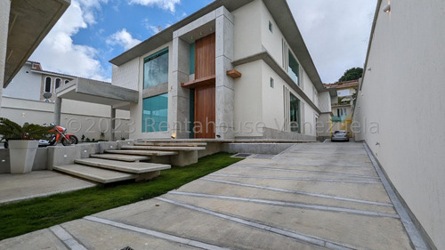 Ms: 24-3353 Vendemos Espectacular Y Nueva Casa En Loma Linda, El Hatillo. A=680m2, 4h, 5b, 11p.