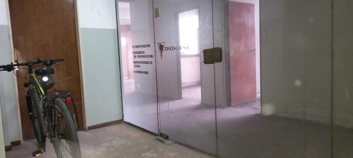 Oficina 153 M2 Lomas De Zamora