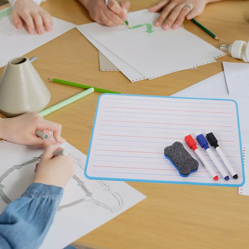 Niños Estudiantes, Mejora La Creatividad Y La Imaginación.