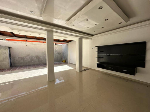 Imagen 12 de 14 de Townhouse En Alquiler