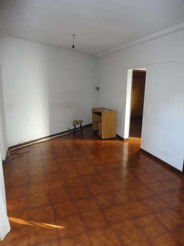 Departamento - Olivos-vias/maipu Salta 2541