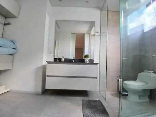 Apartaestudio En Arriendo Poblado 743-7658