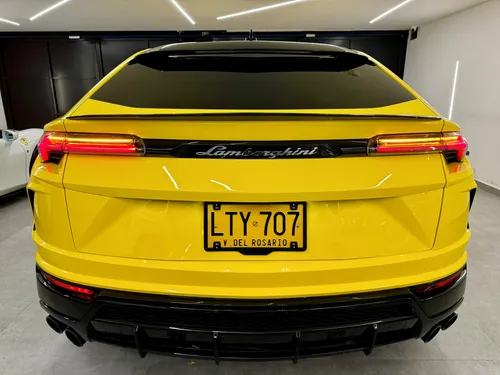 Lamborghini Urus 2022 4.0