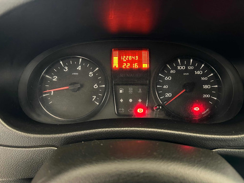 Imagen 9 de 10 de Renault Kangoo 2018 1.6 Furgon Ph3 Confort 1plc