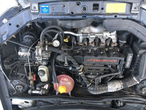 Imagen 16 de 17 de Chevrolet Corsa Classic