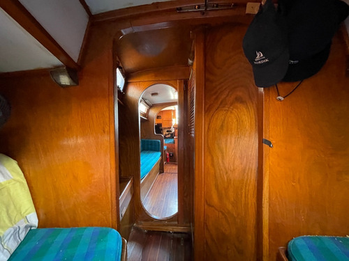 Imagen 8 de 19 de Velero Peterson 34 Nanni 36 Hp Diesel