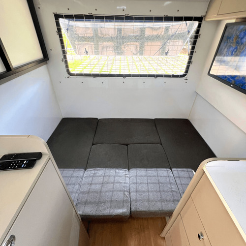 Trailer Motorhome Seminovo 2024 Compacto E Completo