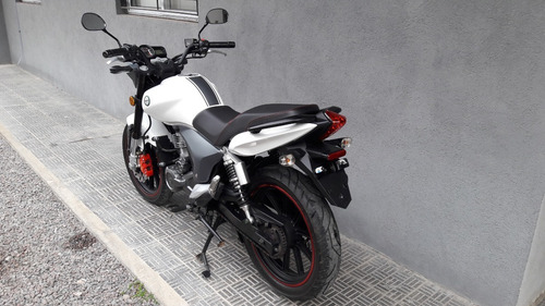 Imagen 9 de 15 de Keeway 200 Rkv - No Rouser - No Honda - No Yamaha.