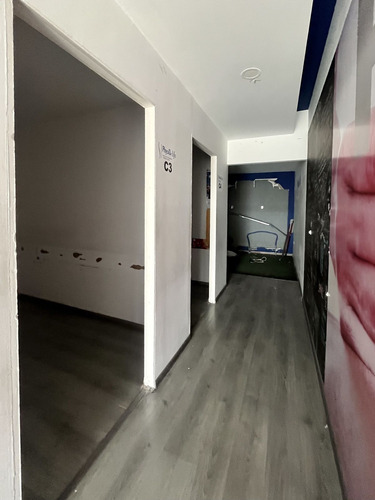 Local Comercial En Renta En Primer Nivel. - Plaza Vía Lomas
