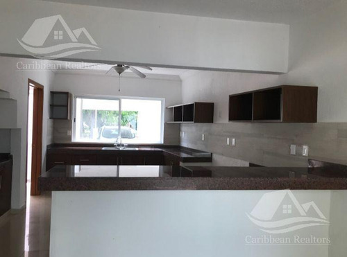 Imagen 4 de 11 de Casa En Venta En Lagos Del Sol Cancun B-alrz5009