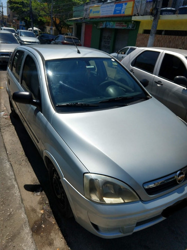 Imagem 4 de 12 de Chevrolet Corsa 1.0 Maxx Flex Power 5p