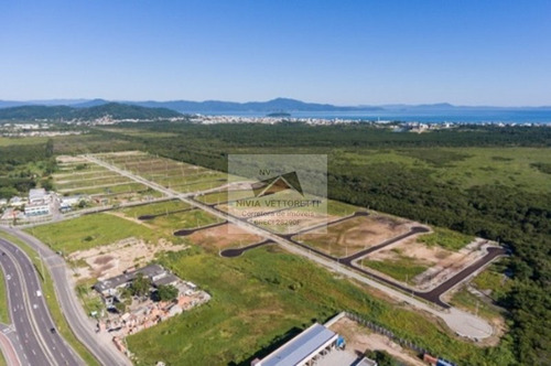 Imagem 2 de 7 de Terreno A Venda No Bairro Vargem Do Bom Jesus Em - 4430-1
