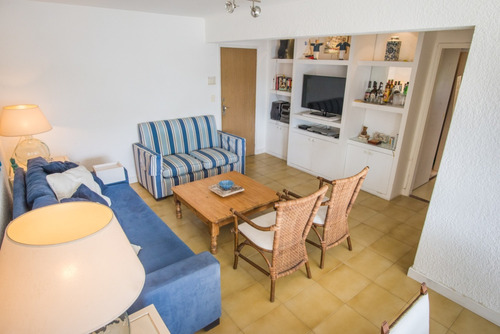 Imagen 4 de 13 de Alquiler - Excelente Apto Parada 4 De 3 Dorm. Y Gge A Pasos Del Enjoy - Zona Tranquila Con Todos Los Servicios Necesarios