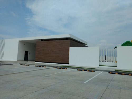 Imagen 15 de 20 de Lomas De La Rioja, Casa En Venta Con Roof Garden Y Vista A La Laguna