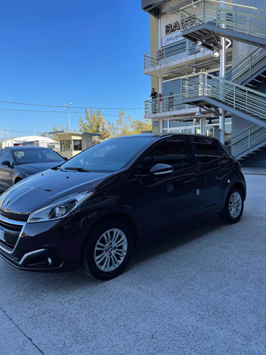 Peugeot 208 1.6 Allure 2018