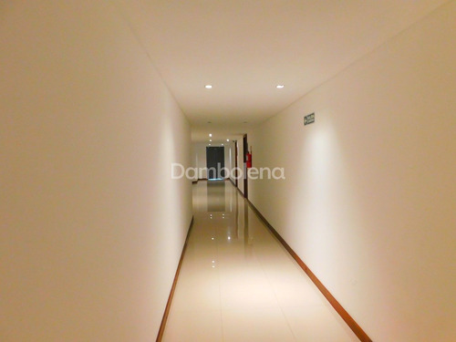 Imagen 10 de 21 de Oficina En Venta O Permuta Ubicado En Moreno, Moreno