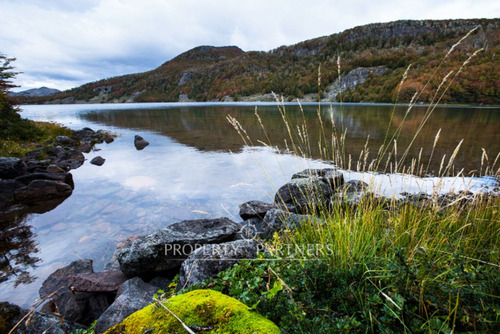 Patagonia, 2.800ha Excepcional Estancia Lago Bravo