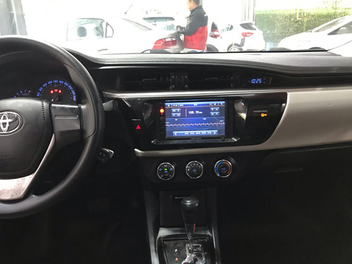 Toyota Corolla Corolla Sedan GLi 1.8 16V (flex)