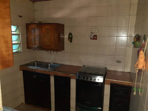 Imagen 13 de 23 de Se Venden 2 Los Locales Comerciales Con Casa A Remodelar. Av. Las Ferias Valencia. Codigo; 131216