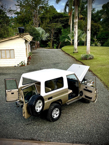 Toyota Land Cruiser 4.5 Fzj73