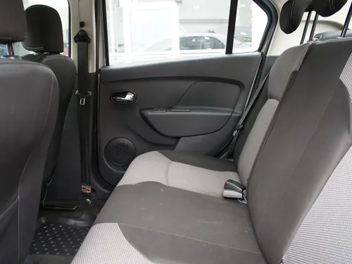 Renault Logan Intens 1.6cc Mt Sedan Gmu788