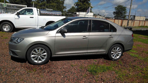 Imagen 2 de 15 de Seat Toledo 2016 4p Reference Plus L4/1.6 Man R-16