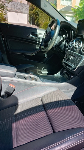 Imagen 5 de 16 de Mercedes-benz Clase A 2018 1.6 A200 Urban 156cv
