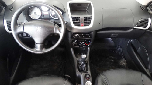 Peugeot 207 Passion 2014 1.4 Active Flex 4p - Sedan