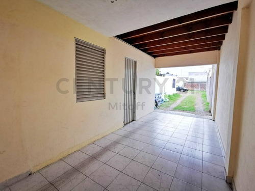 Imagen 6 de 7 de Departamento En Venta Con Patio Y Cochera