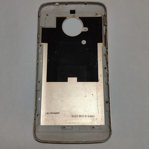 Tapa Trasera Externa Motorola E4 Plus Xt1772 Dorado Lisa (Usado)