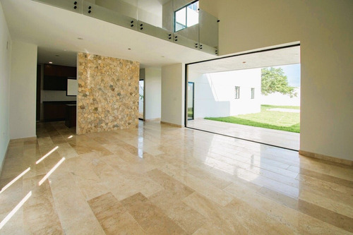 Casa En Venta En Chacte Residencial, Dzitya Merida.